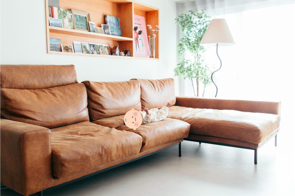 自宅のソファの画像